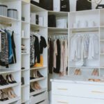 5 Minimalist Wardrobe Essentials for a Simplified Life